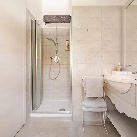 Bed & Breakfast La Casa Di Pamela - 5 Min Varese Varese